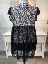 Load image into Gallery viewer, White Leopard Lace Vest (S-3X) Custom