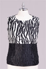 Load image into Gallery viewer, Taylor Animal Printed 2 piece Reversible Jacket FB Live