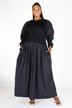 Load image into Gallery viewer, Black Beauty Solid Maxi Dress with Pockets
