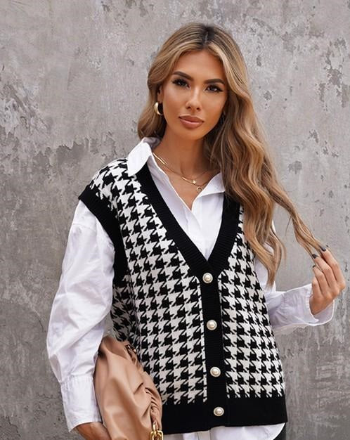 Classy Houndstooth Vest with Pearl Buttons (Regular and Curvy Sizes) FB Live