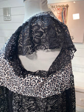 Load image into Gallery viewer, White Leopard Lace Vest (S-3X) Custom
