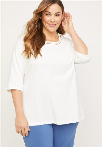 Sale! Curvy Catherine's Black or White Top with 3/4 Sleeves (1X-3X)