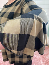 Load image into Gallery viewer, Sale! All Day Hit Plaid Top

