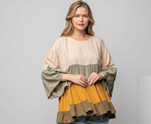 Load image into Gallery viewer, Color Block Sage Tunic Top (S-L Fits up to 2X)
